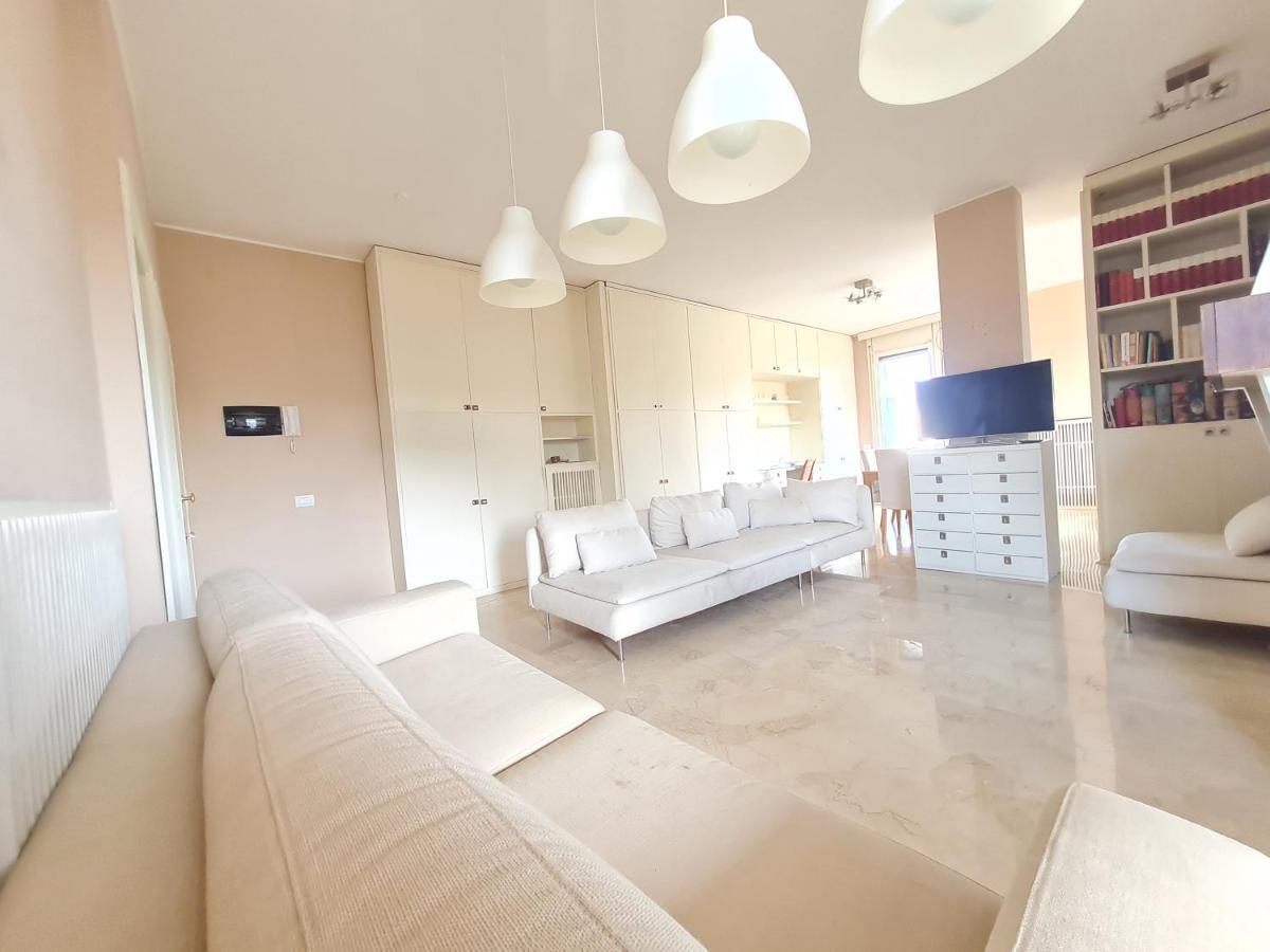 מילאנו Ottoboni Charme Apartment With Terrace מראה חיצוני תמונה
